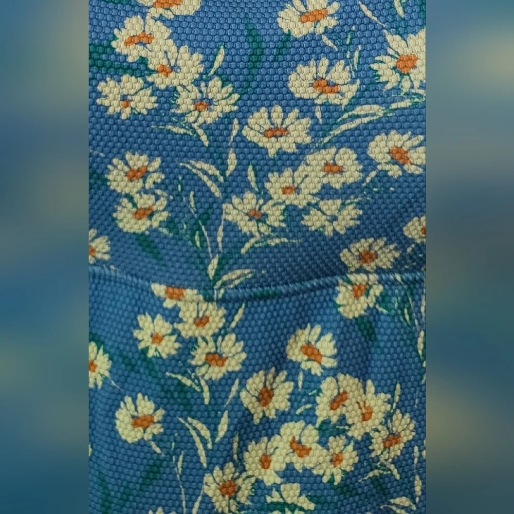 💕Jessica Simpson‎ daisy print swimsuit with ruffles
